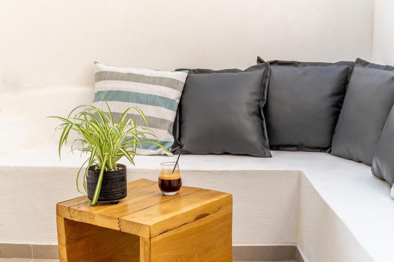 Amer Suites ฟิรา ภายนอก รูปภาพ